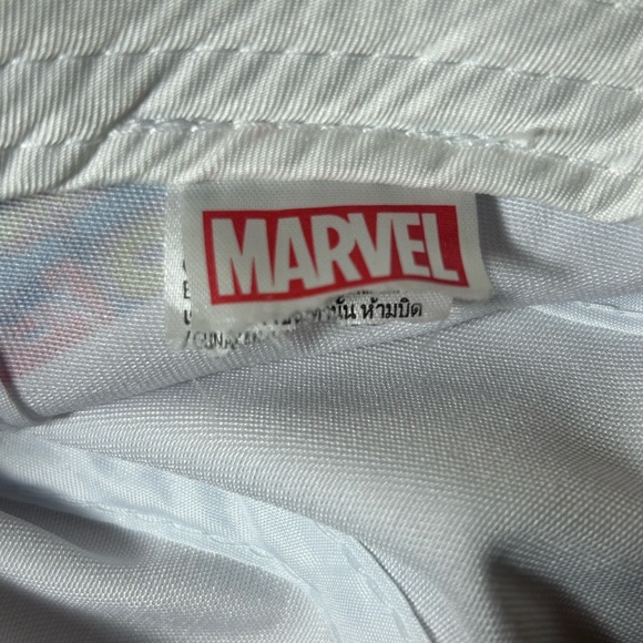 Disney Spider-Man: Miles Morales Artist Series Hat by Mateus Manhanini (MARVEL) - Picture 13 of 14